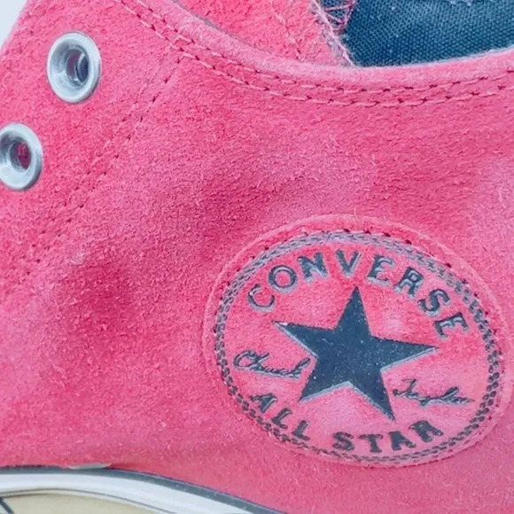 NEW Converse Shoes Chuck Taylor Lux Mid-Top Platform Suede 560671C Red Womens 9 - Picture 9 of 10